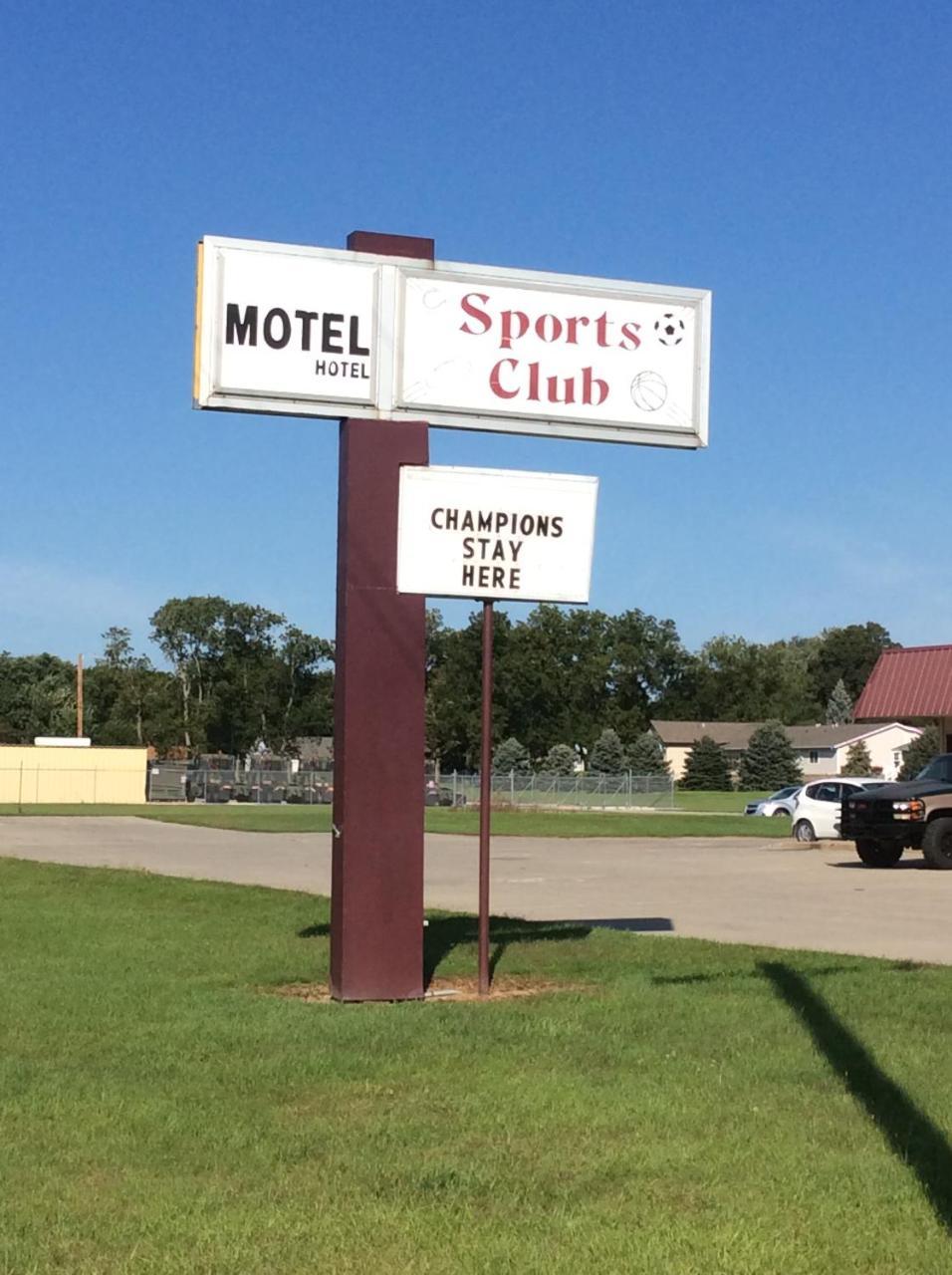 Sports Club Motel Wayne Bagian luar foto